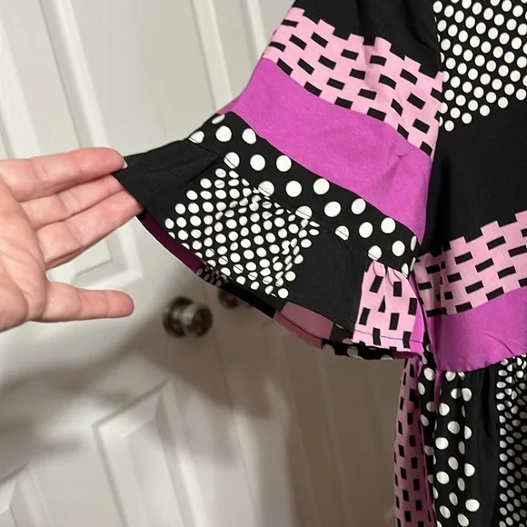 Super cute short sleeve baby style dress! - Picture 2 of 4